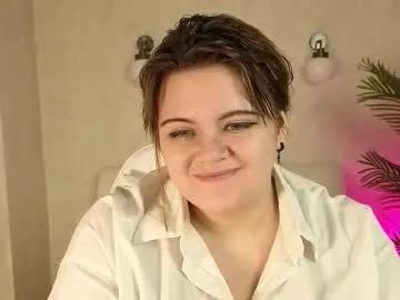 z_love_z — GOAL: Sexy Dance [28 tokens remaining] Welcome to my room! #feet #bbw #shy #18 #new