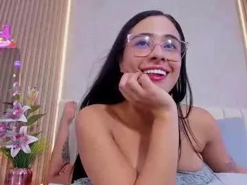 Freechat zoebarlowe on Chaturbate