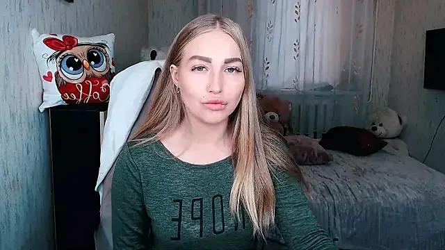 Freechat _KittyBoo on StripChat