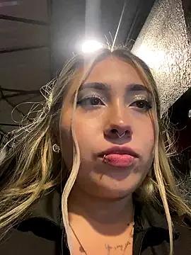 Freechat _ManuVeelez on StripChat