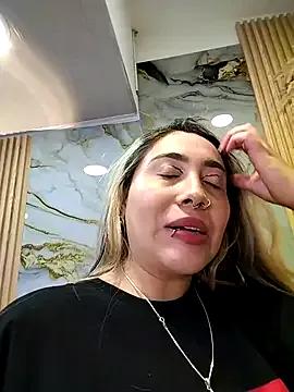 Freechat _ManuVeelez on StripChat
