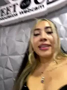 Freechat _ManuVeelez on StripChat