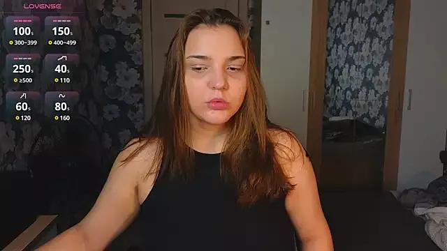 _momiji_ on StripChat 