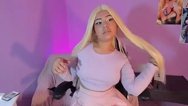 Freechat _sowy_venus_ on StripChat