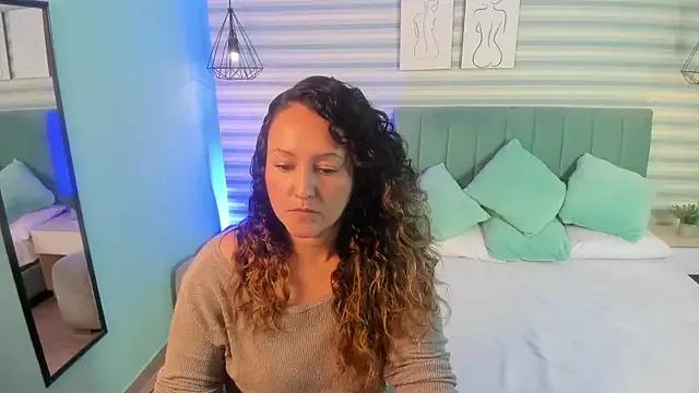 abby_apple — A big kiss 