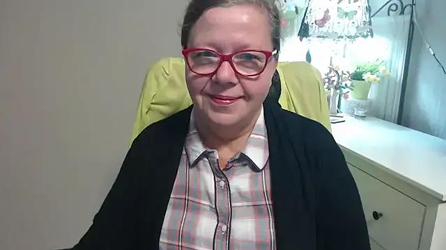 Freechat Adelewildx on StripChat
