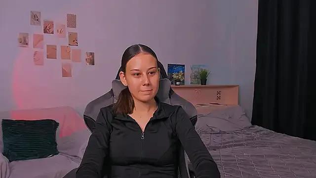 adelle046 — Freechat on StripChat