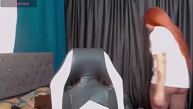 AdharaaMoon on StripChat 