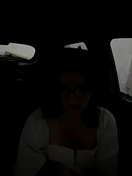 Freechat adriana71 on StripChat