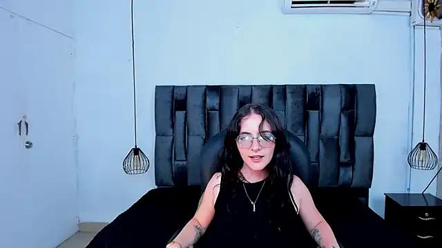 Freechat AfroditaLeclair on StripChat