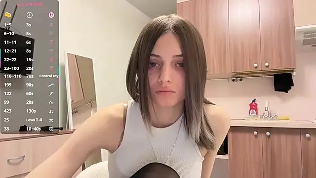 AidaGloshen on StripChat 