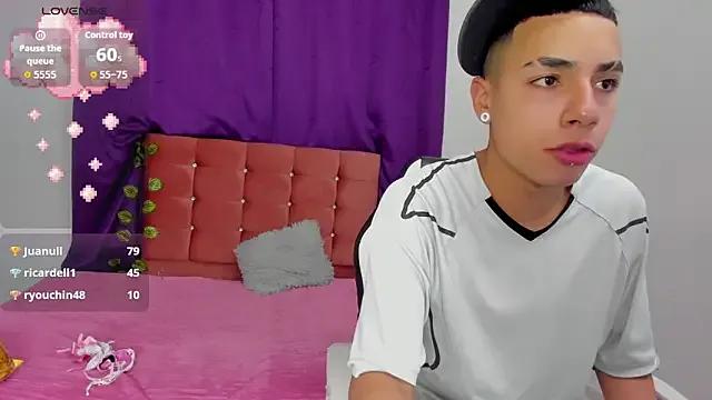 Aisha_andy — show tits