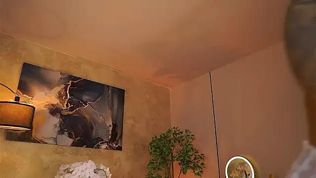 AishaaDevoe — Get those tits with some oil