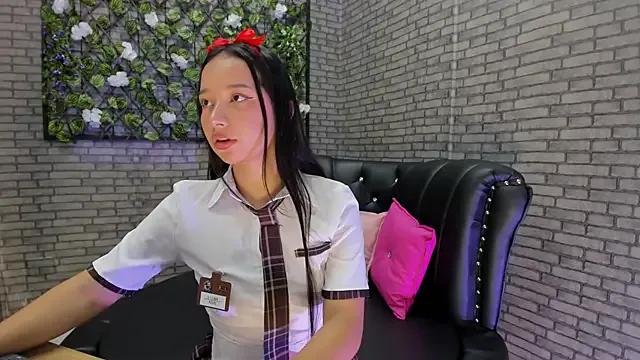 Freechat akimy_teen on StripChat