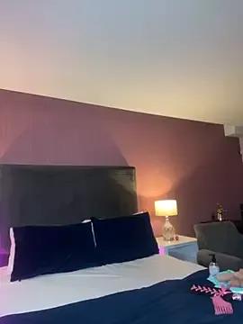 Alahia_Monroe — Pussy Spread 