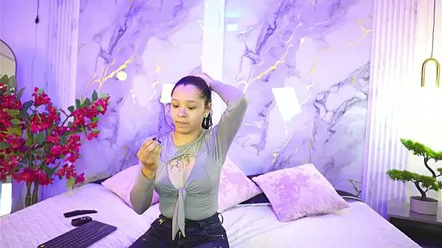 Freechat AlahyaPalmerR on StripChat