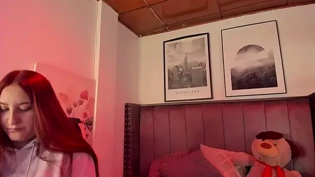 Alaia_Carter on StripChat 