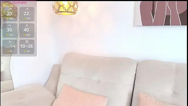Alana-Jones — 2 fingers in my pussy x 5 min