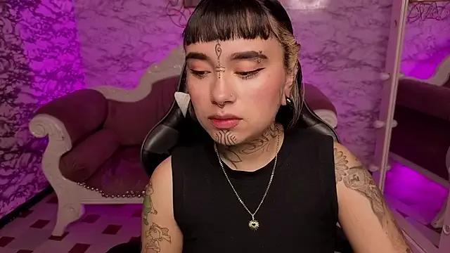 alana18_v — OIL TITTS
