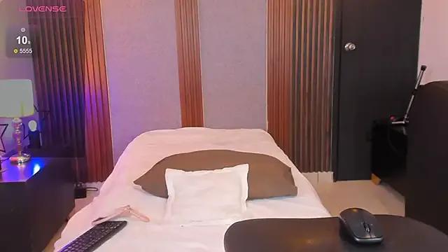 StripChat alana_hard_ is Freechat alana_hard_ — fingering pussy