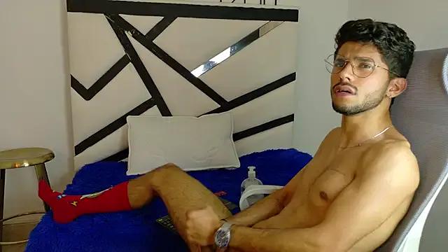 StripChat ALANVILLA_LOBO is Freechat ALANVILLA_LOBO — Dildo in ass