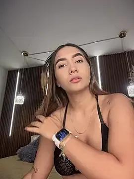 Aleja_velez — FINGERING PUSSY + SPIT PUSSY