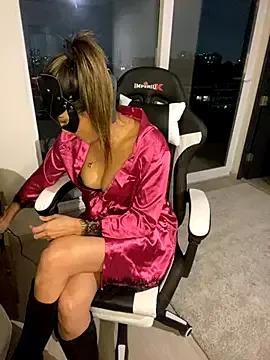 AlejandritaMilano — Flash tits