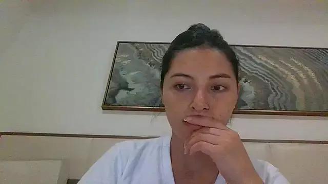 Freechat alexademie1 on StripChat