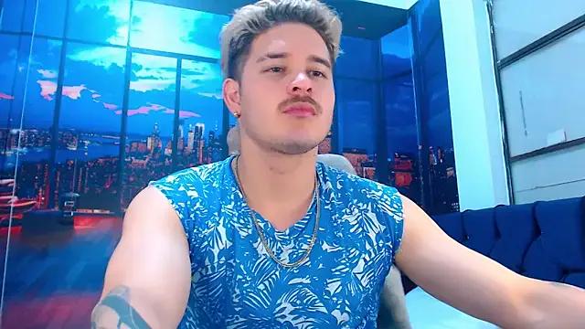 AlexPiersss — show cock hard 