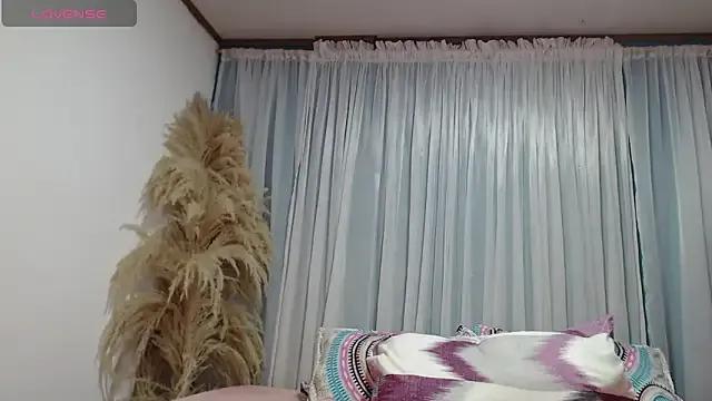 Freechat Alhana-miller on StripChat