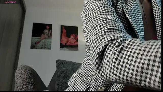 Alice_Barry — Freechat on StripChat