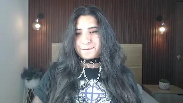alice_coopperx — suck dildo + saliva