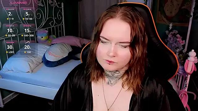 Alice_Linger — hand bra