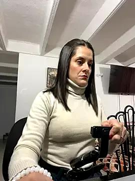 Alice_milf_ — Freechat on StripChat