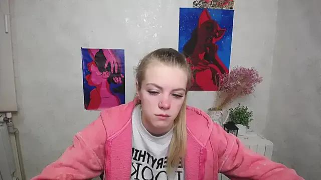 AliceFlirtt_ — Help with the refrigerator