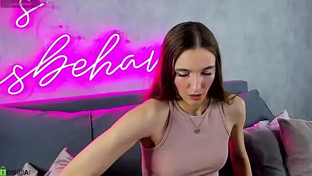 Alisha_Green — Tease with boobs