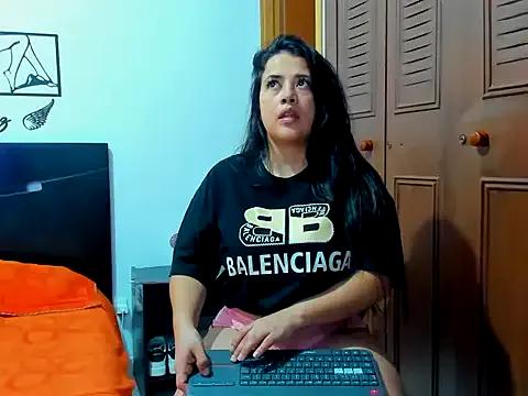 Allison_21_ — desnudo