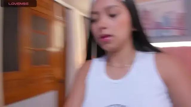 allisonparis_ on StripChat 