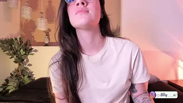 Freechat Ally_addams on StripChat