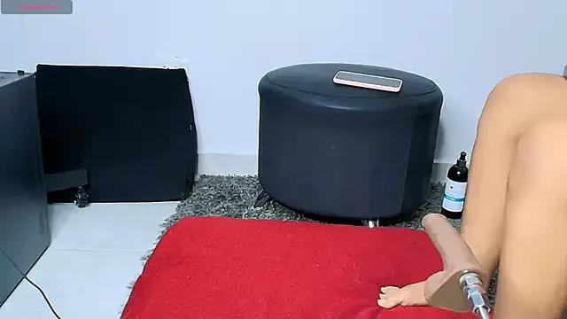 Allymdo on StripChat 