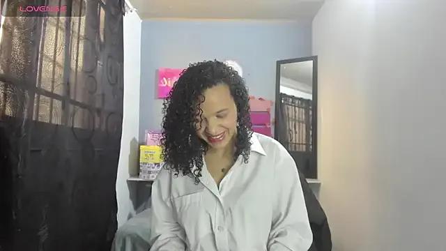 alma_azul — Black lingerie + heels dance 