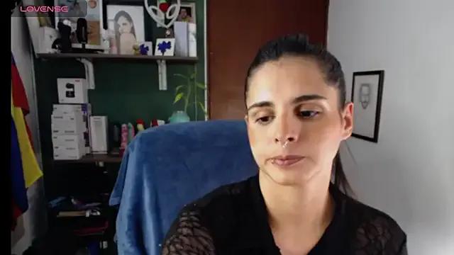 StripChat alma_violeta is Freechat alma_violeta — CUM SHOW ZOOM FACE