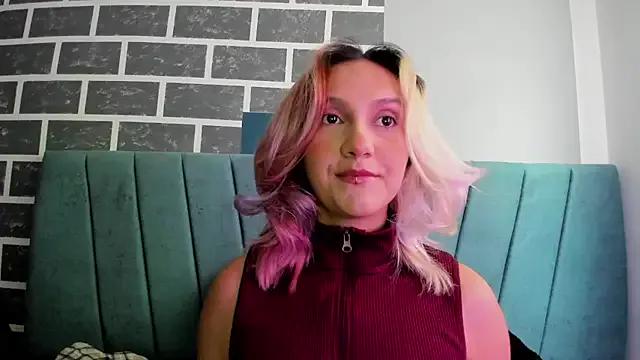 Freechat Alterego1__ on StripChat