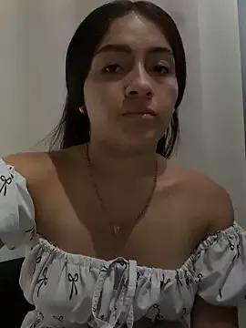 Freechat Alyha_Cortes on StripChat