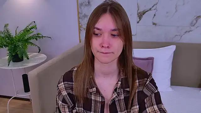 AmadaReine — 5 slap on the juicy ass