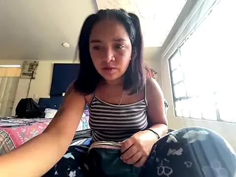 Freechat amanne_misa on StripChat