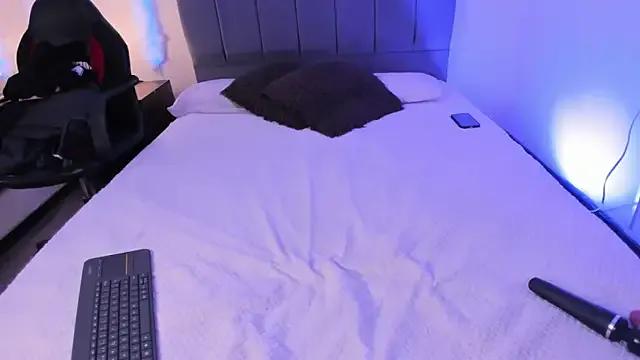 Freechat Ambar_gh1 on StripChat
