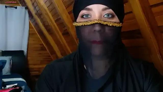 Freechat AmbarBurhan on StripChat