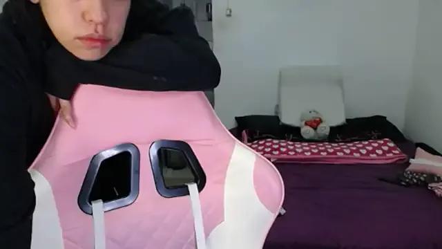 Amber09raiden — show boobs