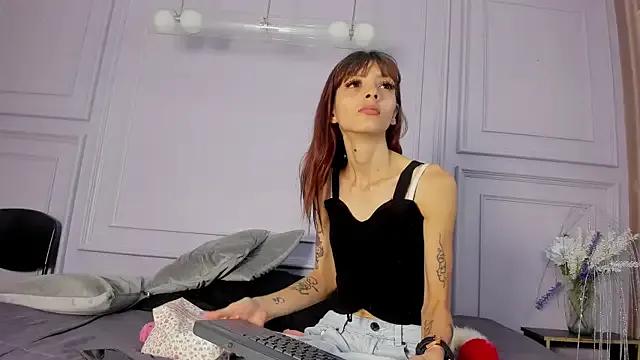 Amber__rous — Take off clothes